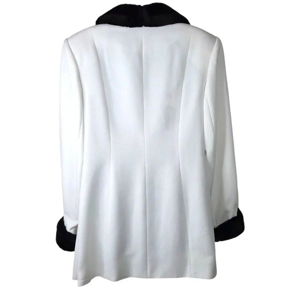 Maggie Barnes Womens White Coat With Black Faux Fur Trim Rhinestone 18W - Picture 3 of 9